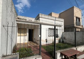 Pringles 127, Chacabuco, 0 , 5 Habitaciones Habitaciones,1 BañoBathrooms,PH (Propiedad Horizontal),En venta,Pringles 127,0,1009