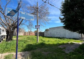 Laprida; Coronel Suarez, Chacabuco, 0 , 0 ,0,Lote urbano,En venta,Laprida; Coronel Suarez,0,1011